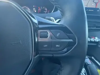 Photo 13 Peugeot 3008  1.2 PureTech 130ch S&S Allure Pack EAT8