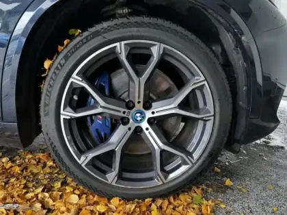 Photo 7 BMW X5  xDrive45e 394ch M Sport 17cv