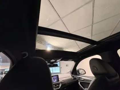 Photo 10 BMW X3  xDrive30e 292ch M Sport