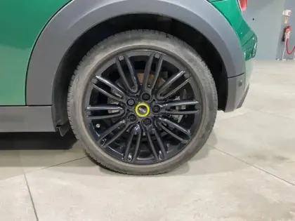 Photo 23 Mini Mini  Cooper SE 184ch Edition Camden BVA 5CV