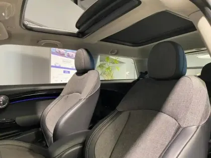 Photo 31 Mini Mini  Cooper SE 184ch Edition Camden BVA 5CV