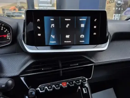 Photo 23 Peugeot 208 II PureTech 100 S&amp;S EAT8 Allure