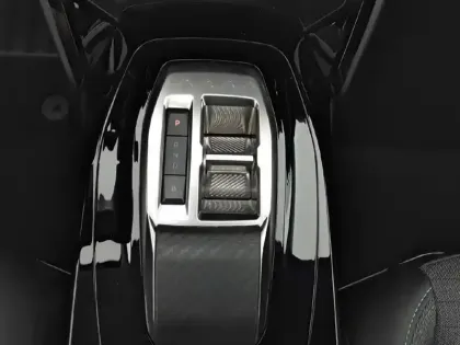 Photo 39 Peugeot 208  Electrique 50 kWh 136ch