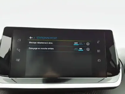 Photo 54 Peugeot 208  Electrique 50 kWh 136ch