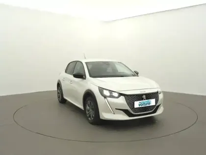 Photo 28 Peugeot 208  Electrique 50 kWh 136ch