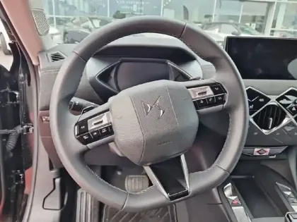 Photo 8 DS DS 3  Hybride 145 e-DCT6