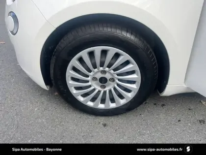 Photo 10 Fiat 500  e 95 ch