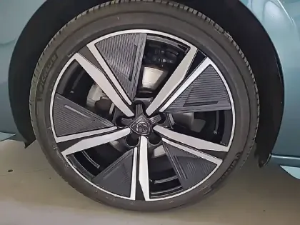 Photo 12 Peugeot 308  SW PureTech 130ch S&S EAT8