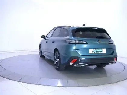 Photo 6 Peugeot 308  SW PureTech 130ch S&S EAT8