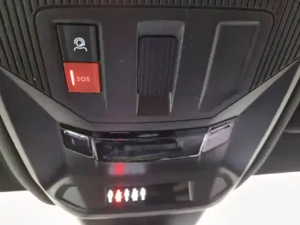 Photo 27 Peugeot 308  SW PureTech 130ch S&S EAT8