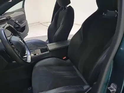 Photo 10 Peugeot 308  SW PureTech 130ch S&S EAT8