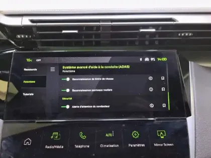 Photo 22 Peugeot 308  SW PureTech 130ch S&S EAT8