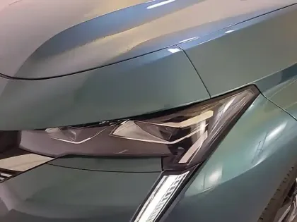 Photo 15 Peugeot 308  SW PureTech 130ch S&S EAT8