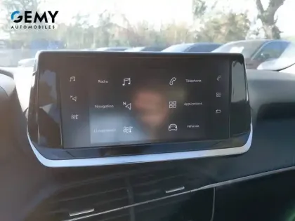 Photo 12 Peugeot 2008  PureTech 100 S&S BVM6