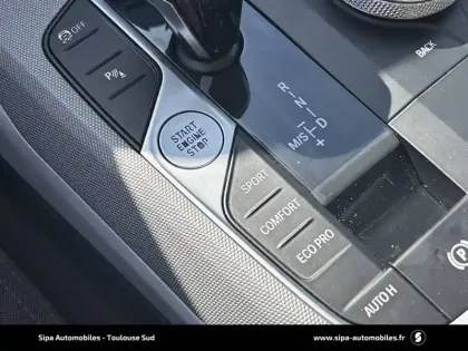 Photo 11 BMW Serie 3 320d xDrive 190 ch BVA8