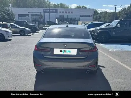 Photo 36 BMW Serie 3 320d xDrive 190 ch BVA8