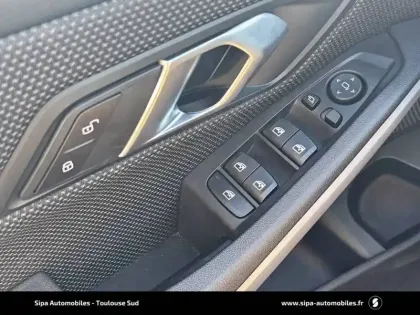 Photo 24 BMW Serie 3 320d xDrive 190 ch BVA8