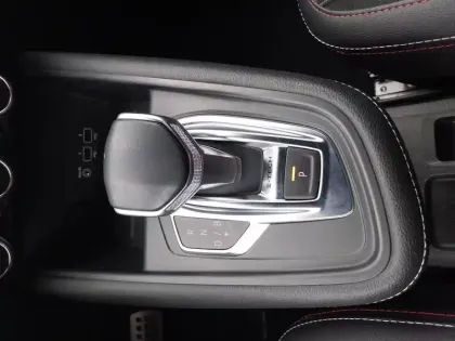 Photo 25 Renault Captur  E-Tech 145 - 21B