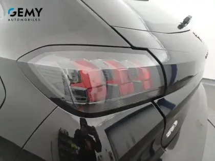 Photo 33 Peugeot 208  BlueHDi 100 S&S BVM6