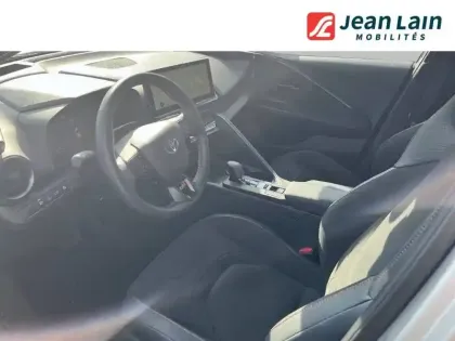 Photo 10 Toyota C-HR  Hybride Rechargeable 225