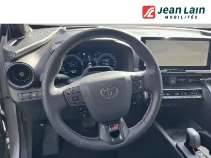 Photo 11 Toyota C-HR  Hybride Rechargeable 225