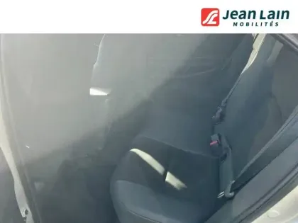 Photo 16 Toyota C-HR  Hybride Rechargeable 225