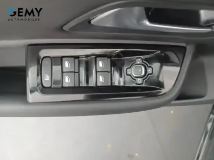 Photo 31 Citroën C5 Gén. I Ph1 Shine Pack 5