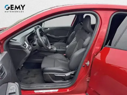 Photo 8 Renault Clio  E-Tech full hybrid 145 ch GSR2