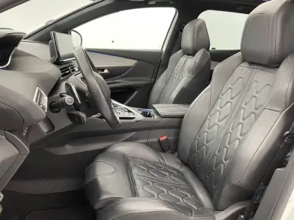 Photo 13 Peugeot 3008  Hybrid4 300 e-EAT8