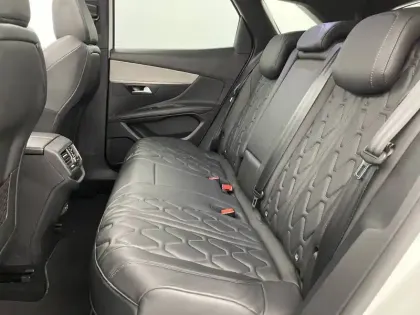 Photo 14 Peugeot 3008  Hybrid4 300 e-EAT8