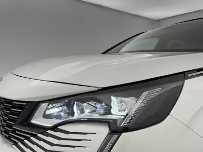 Photo 33 Peugeot 3008  Hybrid4 300 e-EAT8