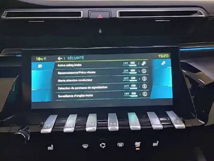 Photo 51 Peugeot 508  Hybrid 225 e-EAT8