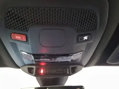 Photo 55 Peugeot 508  Hybrid 225 e-EAT8