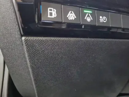 Photo 60 Peugeot 508  Hybrid 225 e-EAT8