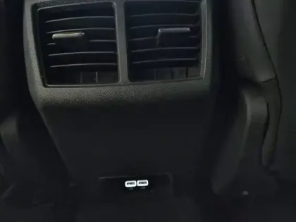 Photo 47 Peugeot 508  Hybrid 225 e-EAT8