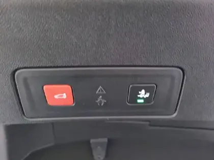 Photo 65 Peugeot 508  Hybrid 225 e-EAT8