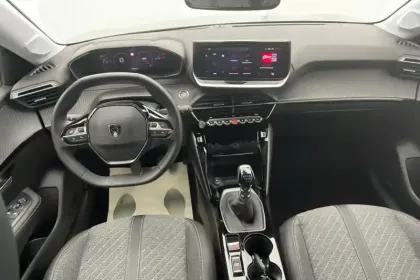 Photo 40 Peugeot 208  PureTech 100 S&S BVM6