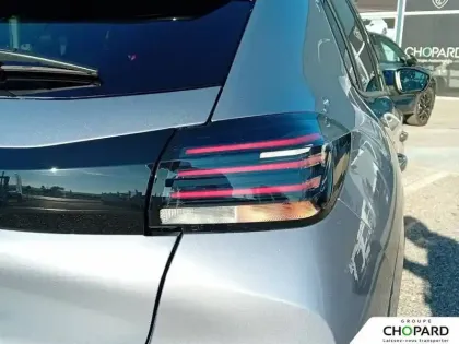 Photo 22 Peugeot 208  PureTech 100 S&S BVM6