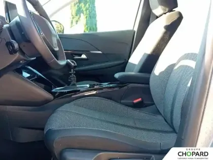 Photo 10 Peugeot 208  PureTech 100 S&S BVM6