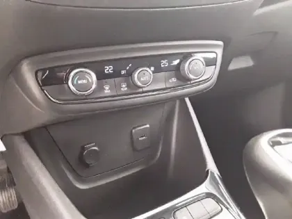 Photo 37 Opel Crossland  1.2 Turbo 110 ch BVM6