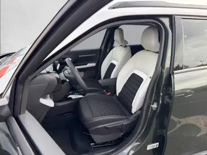 Photo 10 Citroën C3 Aircross  Hybride 145 e-DCS6