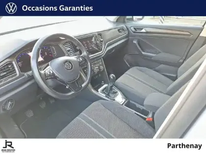 Photo 12 Volkswagen T-roc  1.0 TSI 115 Start/Stop BVM6