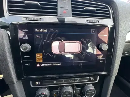 Photo 22 Volkswagen Golf  1.0 TSI 115 BVM6