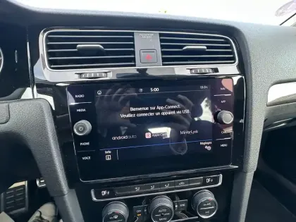 Photo 18 Volkswagen Golf  1.0 TSI 115 BVM6