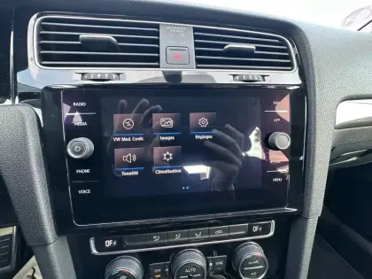 Photo 17 Volkswagen Golf  1.0 TSI 115 BVM6