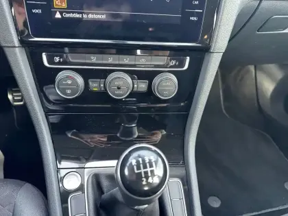 Photo 23 Volkswagen Golf  1.0 TSI 115 BVM6