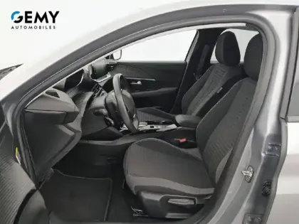 Photo 8 Peugeot 208  Electrique 50 kWh 136ch