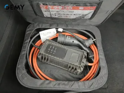 Photo 20 Peugeot 208  Electrique 50 kWh 136ch