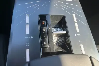 Photo 34 DS DS 8 N°8 230 ch FWD Standard Range