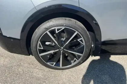 Photo 13 DS DS 8 N°8 230 ch FWD Standard Range